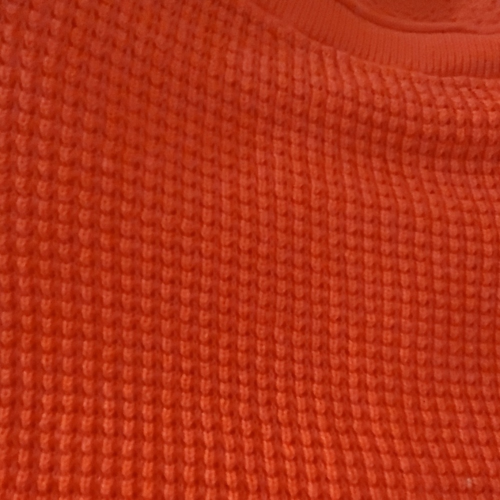 Express sweater - Picture 3 of 3